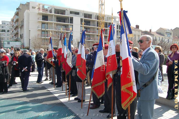 HC001 Drapeaux.jpg
